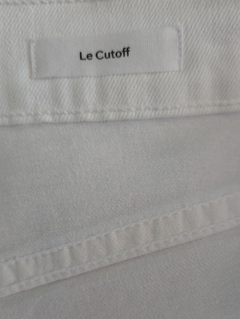 FRAME Le Cut Off Mid-Rise Denim Shorts - Picture 5 of 5